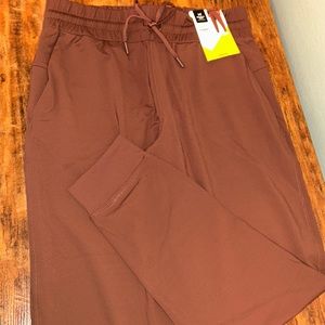 Men’s Travel Jogger